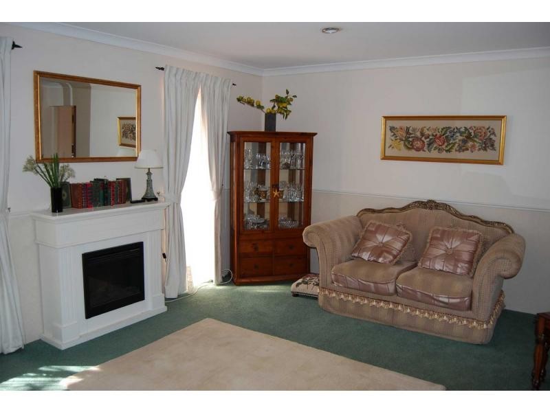 4 Ridgehaven Court, Canning Vale WA 6155