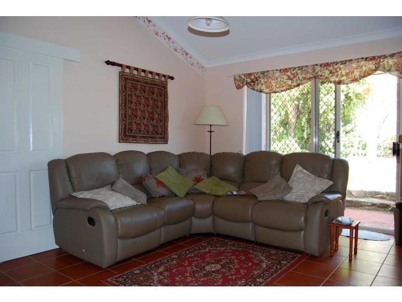 4 Ridgehaven Court, Canning Vale WA 6155