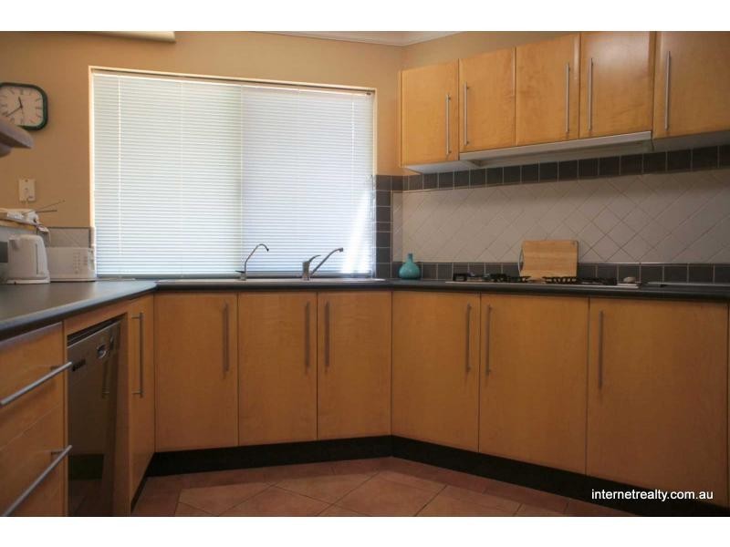 162A Moulden Avenue, Yokine WA 6060