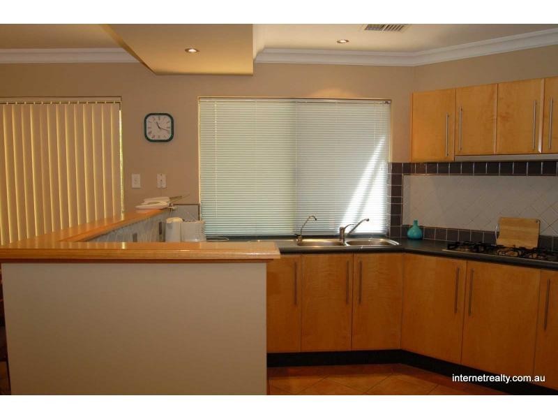 162A Moulden Avenue, Yokine WA 6060