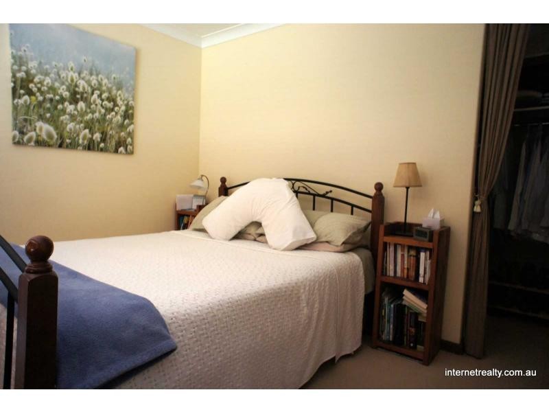 32 Peregrine Drive, Kingsley WA 6026