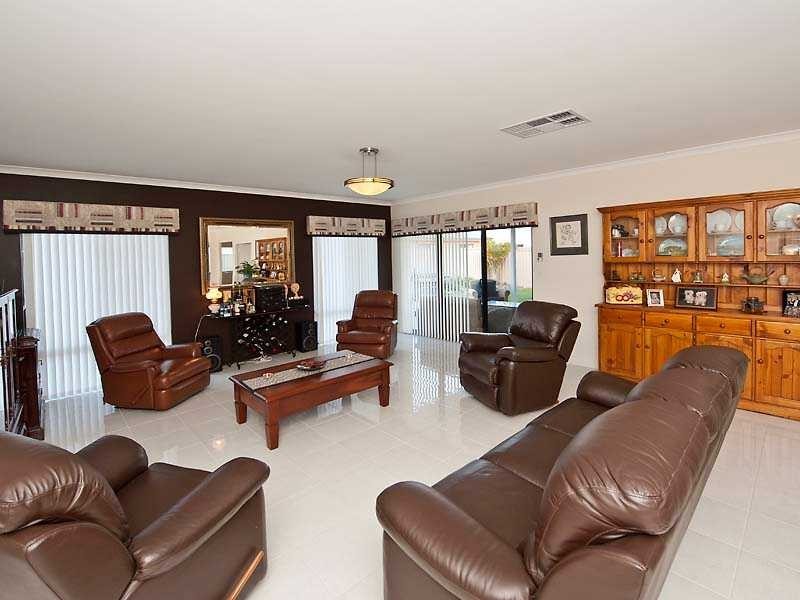 4 Macdougal Way, Harrisdale WA 6112