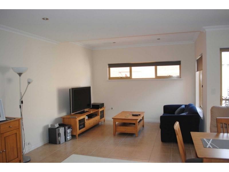 1/44 Dudley Street, Midland WA 6056