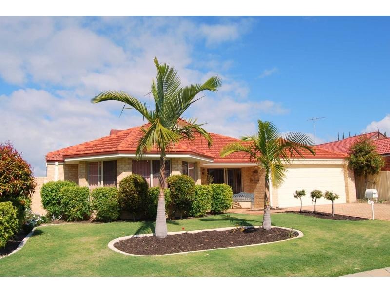 22 Brouwer Trail, Dudley Park WA 6210