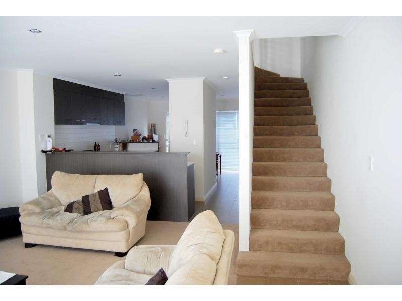 Villa 30/5 Bower Drive, Erskine WA 6210