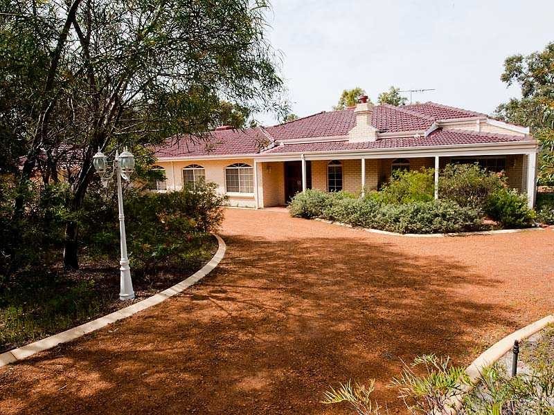 112 VINES Avenue, The Vines WA 6069