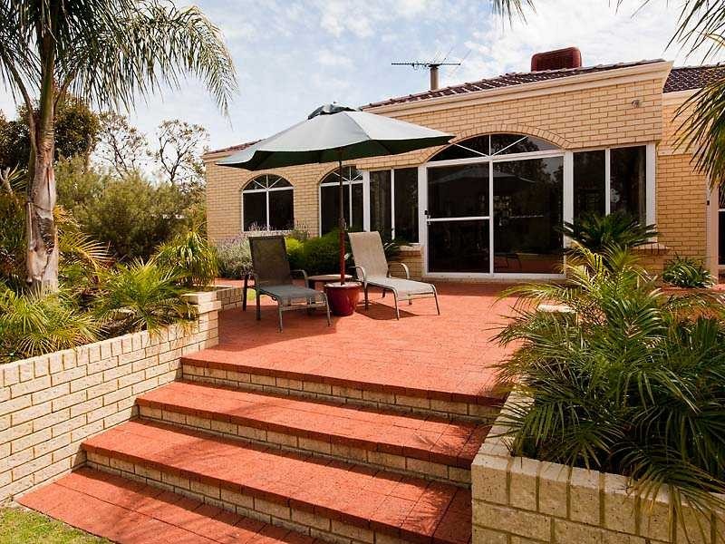 112 VINES Avenue, The Vines WA 6069