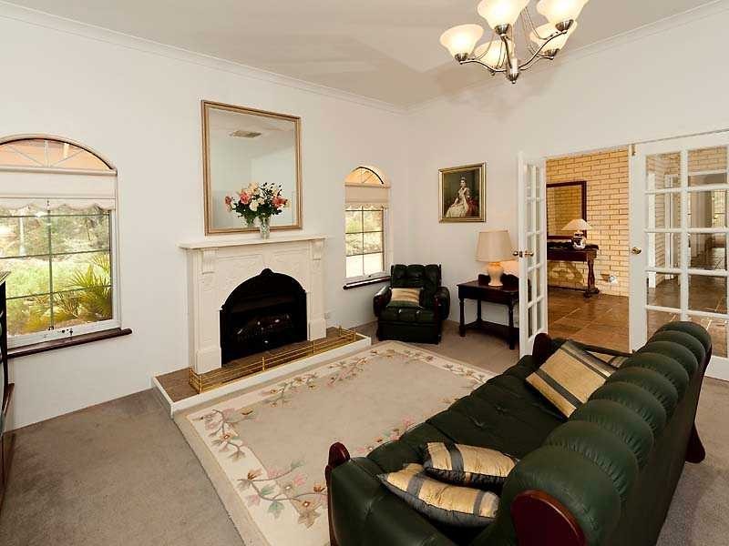 112 VINES Avenue, The Vines WA 6069