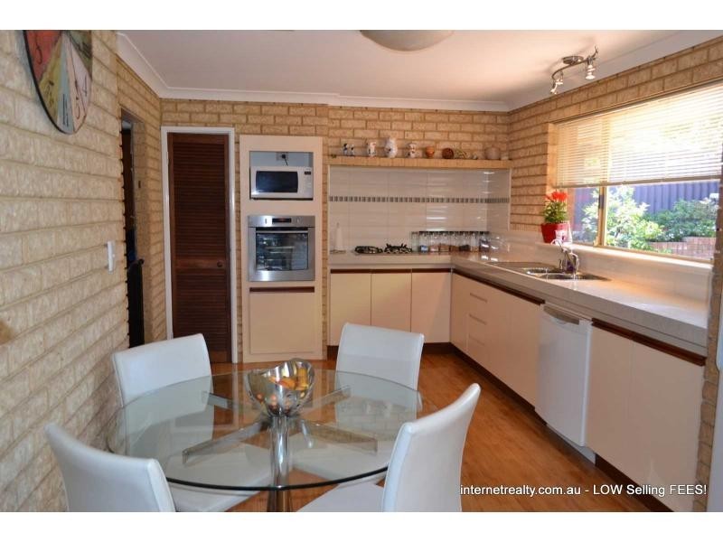 25 Maguire Avenue, Beechboro WA 6063