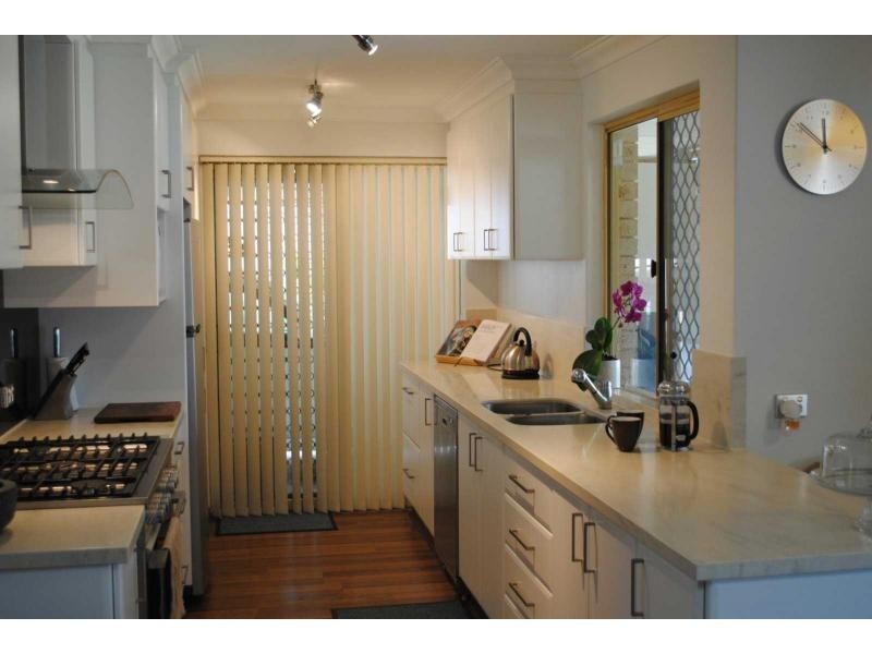 18 AUGUSTUS Way, Marangaroo WA 6064