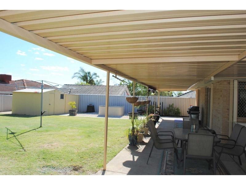18 AUGUSTUS Way, Marangaroo WA 6064