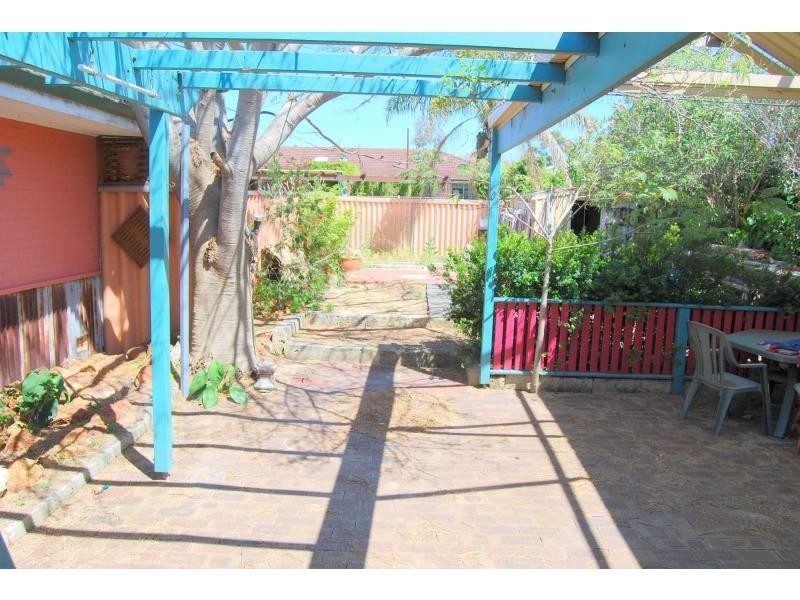 509A Leach Highway, Bateman WA 6150