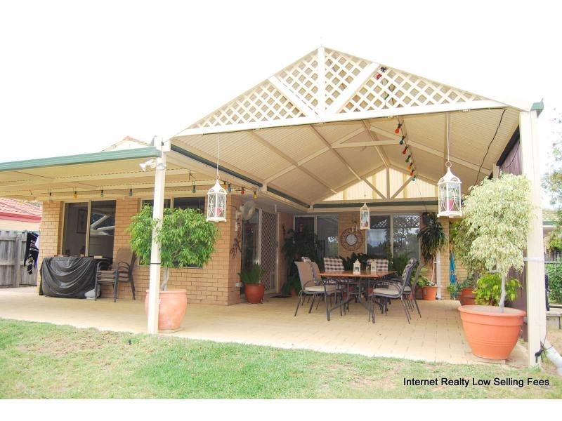 8 Sulphur Cove, Stratton WA 6056