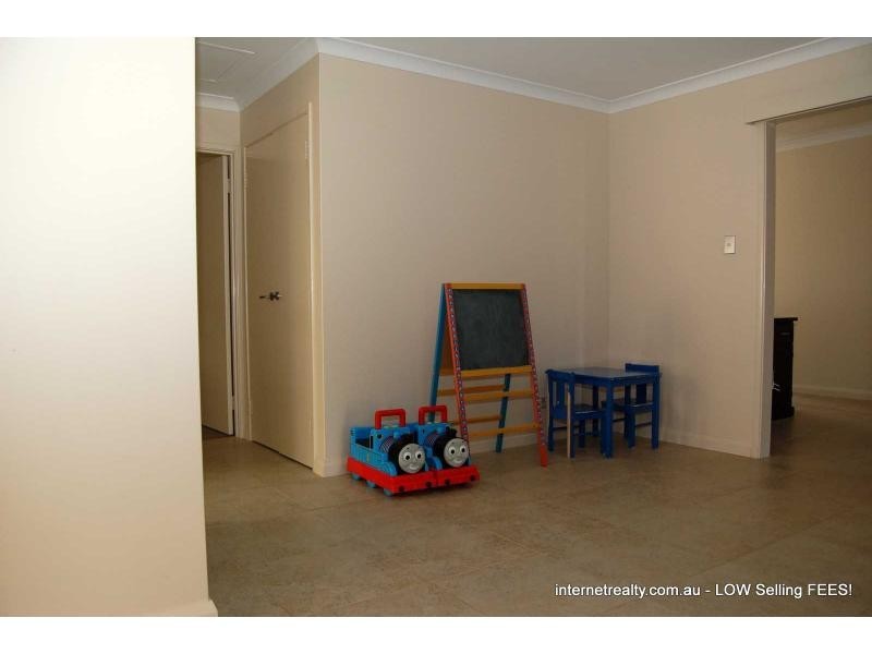 53 Appleby Drive, Darch WA 6065