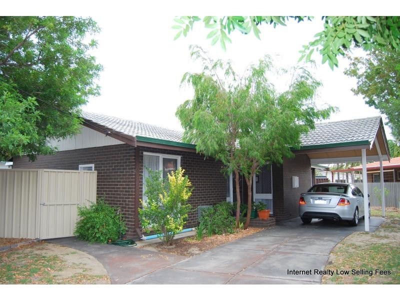 8 O’Sullivan Drive, Camillo WA 6111
