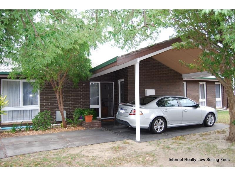 8 O’Sullivan Drive, Camillo WA 6111