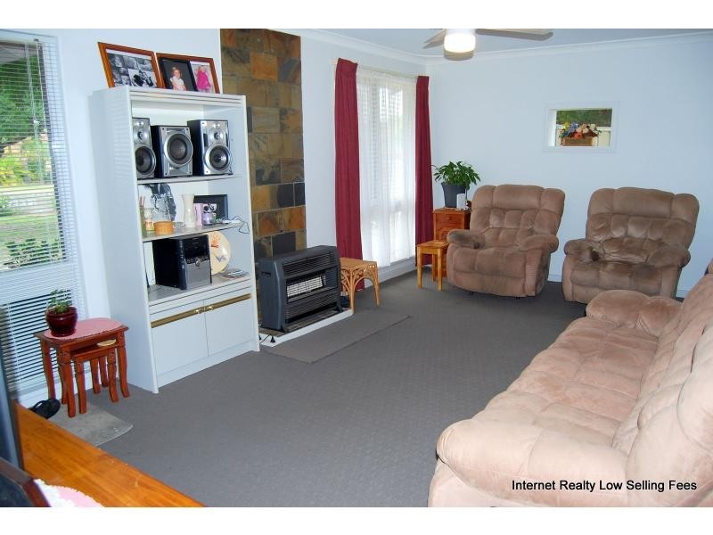 8 O’Sullivan Drive, Camillo WA 6111