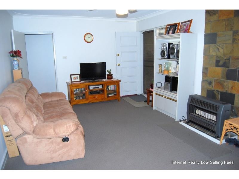 8 O’Sullivan Drive, Camillo WA 6111