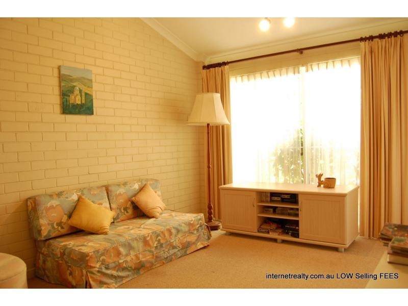 4/4 MONASH Avenue, Nedlands WA 6009