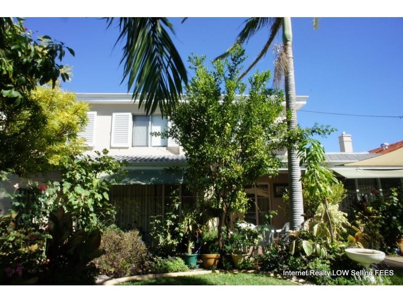 4/4 MONASH Avenue, Nedlands WA 6009