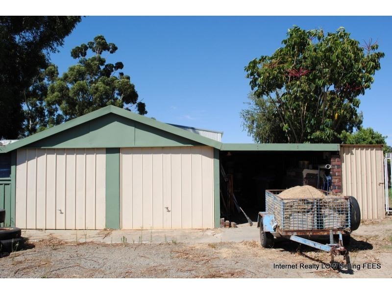 756 GREAT NORTHERN Highway, Herne Hill WA 6056