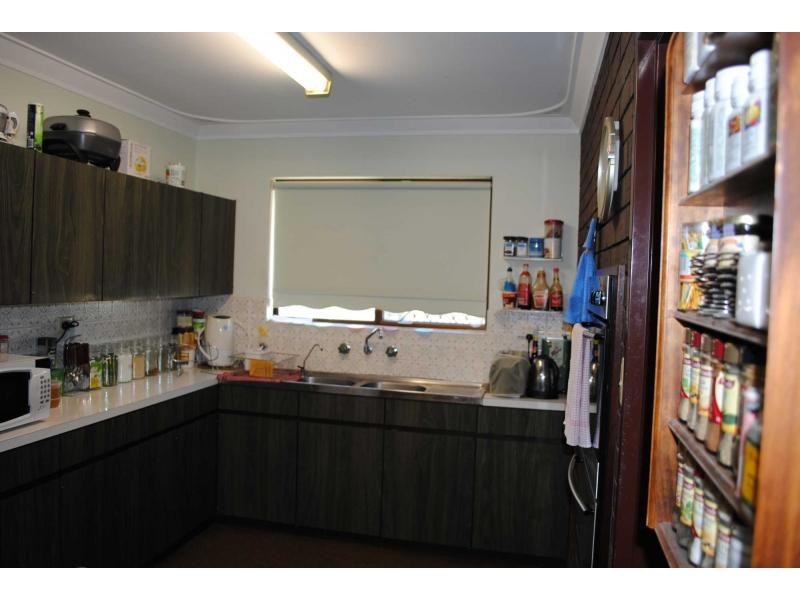 756 GREAT NORTHERN Highway, Herne Hill WA 6056