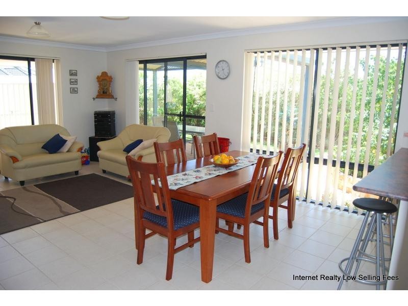 6 Gervase Avenue, Success WA 6164