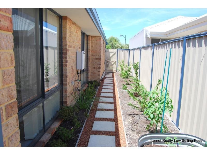 6 Gervase Avenue, Success WA 6164