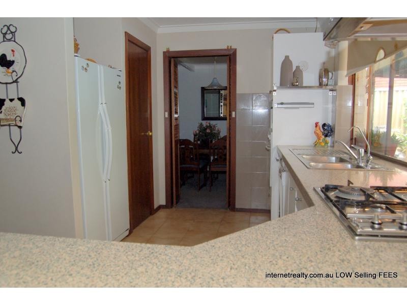 5 Chenard Street, Carine WA 6020