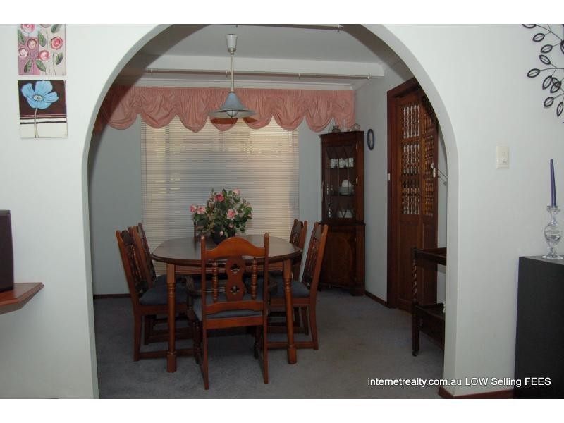 5 Chenard Street, Carine WA 6020