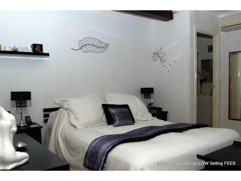 5 Chenard Street, Carine WA 6020