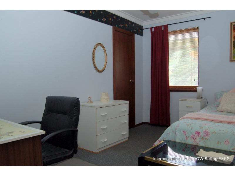 5 Chenard Street, Carine WA 6020