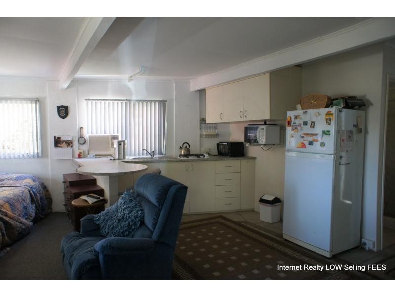 5 Chenard Street, Carine WA 6020