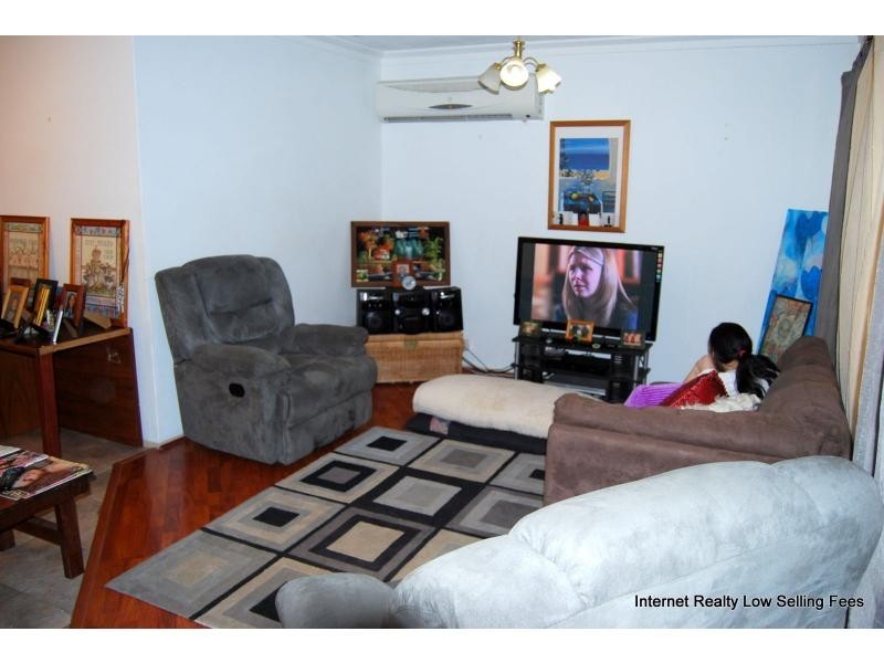 10 BROOKDALE Road, Armadale WA 6112