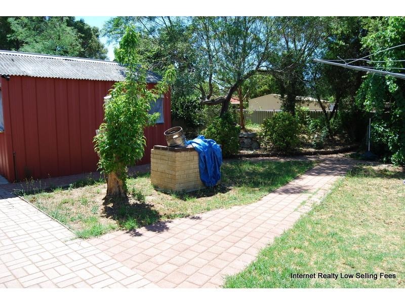 10 BROOKDALE Road, Armadale WA 6112