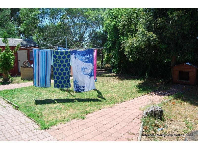 10 BROOKDALE Road, Armadale WA 6112