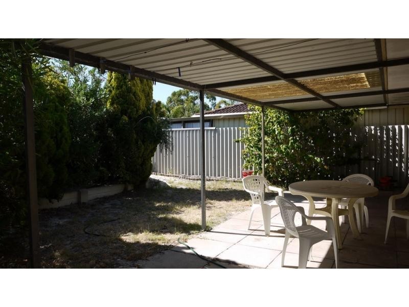 Unit B/10 Stanley Place, Padbury WA 6025
