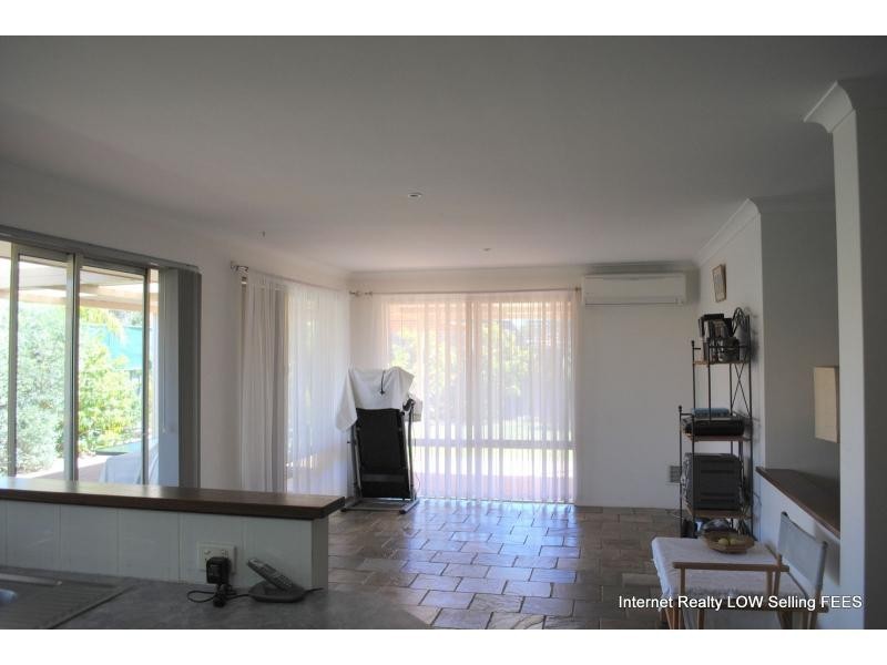 15 Mersin Drive, Mindarie WA 6030