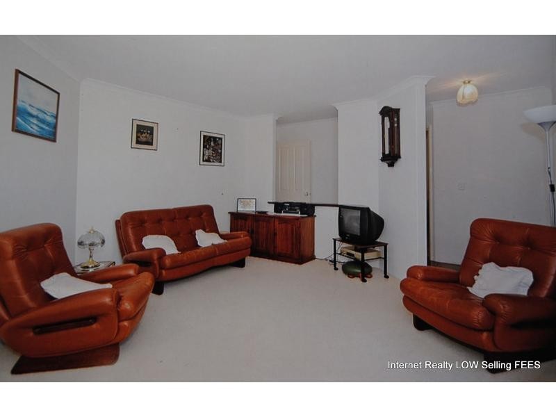 15 Mersin Drive, Mindarie WA 6030