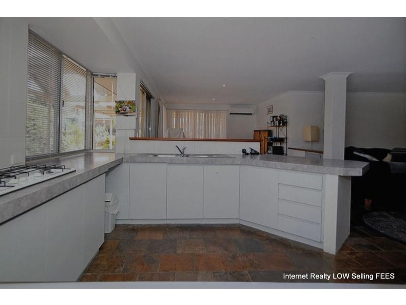 15 Mersin Drive, Mindarie WA 6030