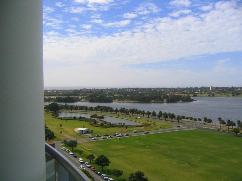 Unit 45/42-52 Terrace Road, East Perth WA 6004