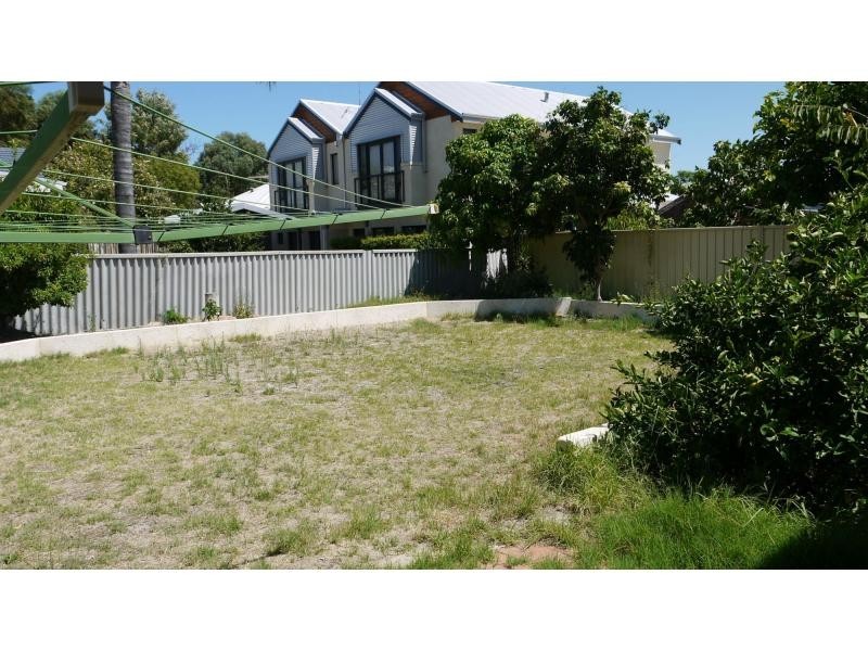 213 Loftus Street, Leederville WA 6007