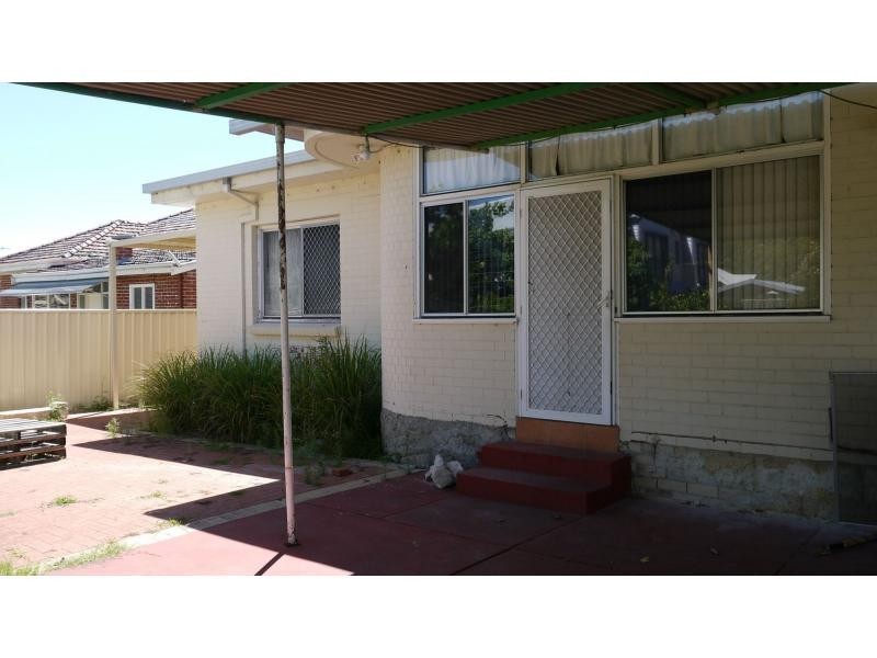 213 Loftus Street, Leederville WA 6007