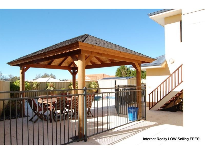 494 Shenton Avenue, Iluka WA 6028