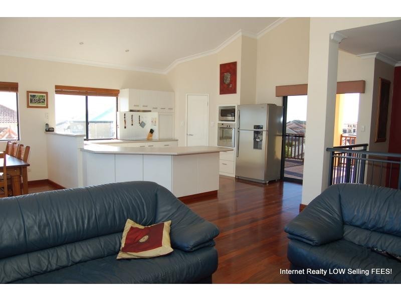 494 Shenton Avenue, Iluka WA 6028