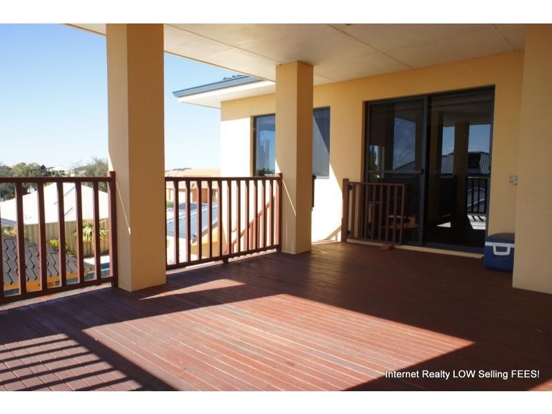 494 Shenton Avenue, Iluka WA 6028