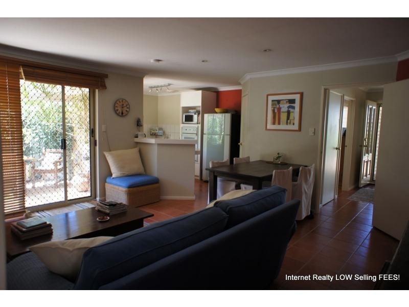 Villa 2/28 Fletcher Street, Applecross WA 6153