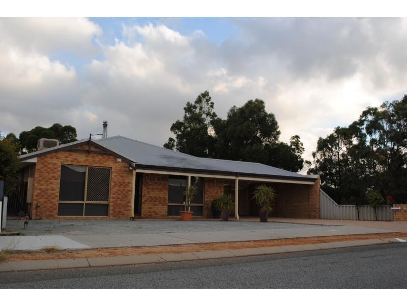 22 Gaby Way, Marangaroo WA 6064