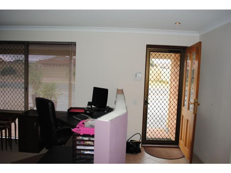 22 Gaby Way, Marangaroo WA 6064