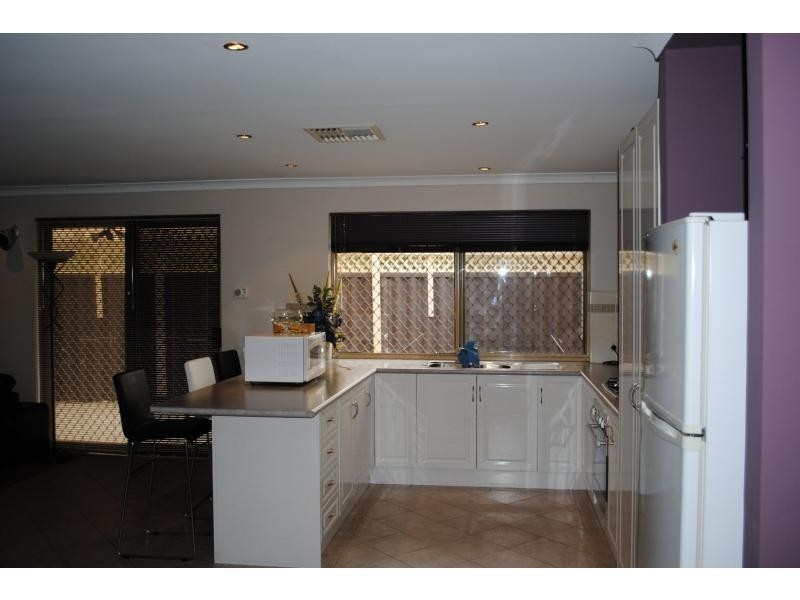 22 Gaby Way, Marangaroo WA 6064